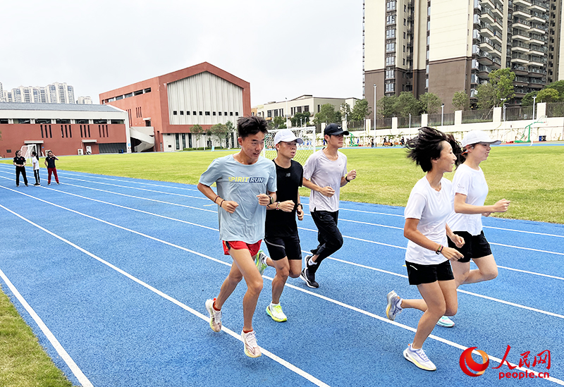 �˶�Ա���ڴ�����˶������������������� ŷ������