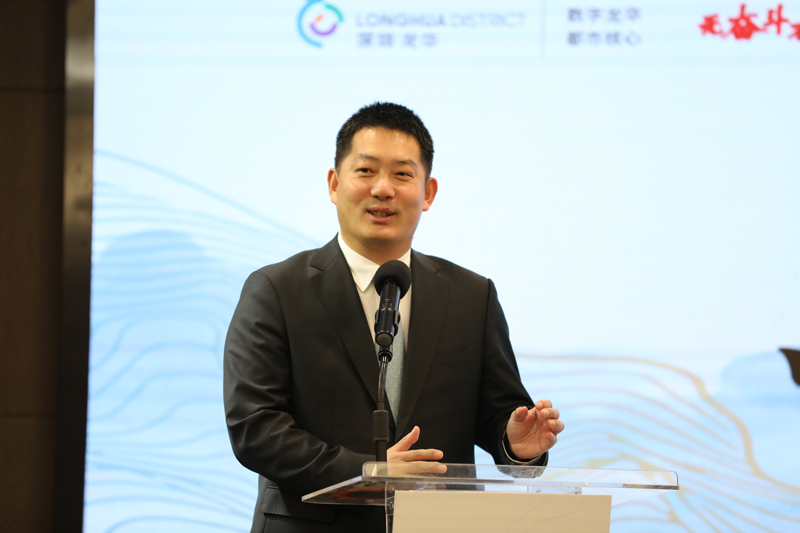 常昊在名人战颁奖仪式上发言。