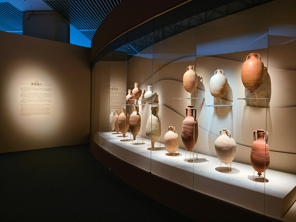 展览现场。人民网记者 韦衍行摄