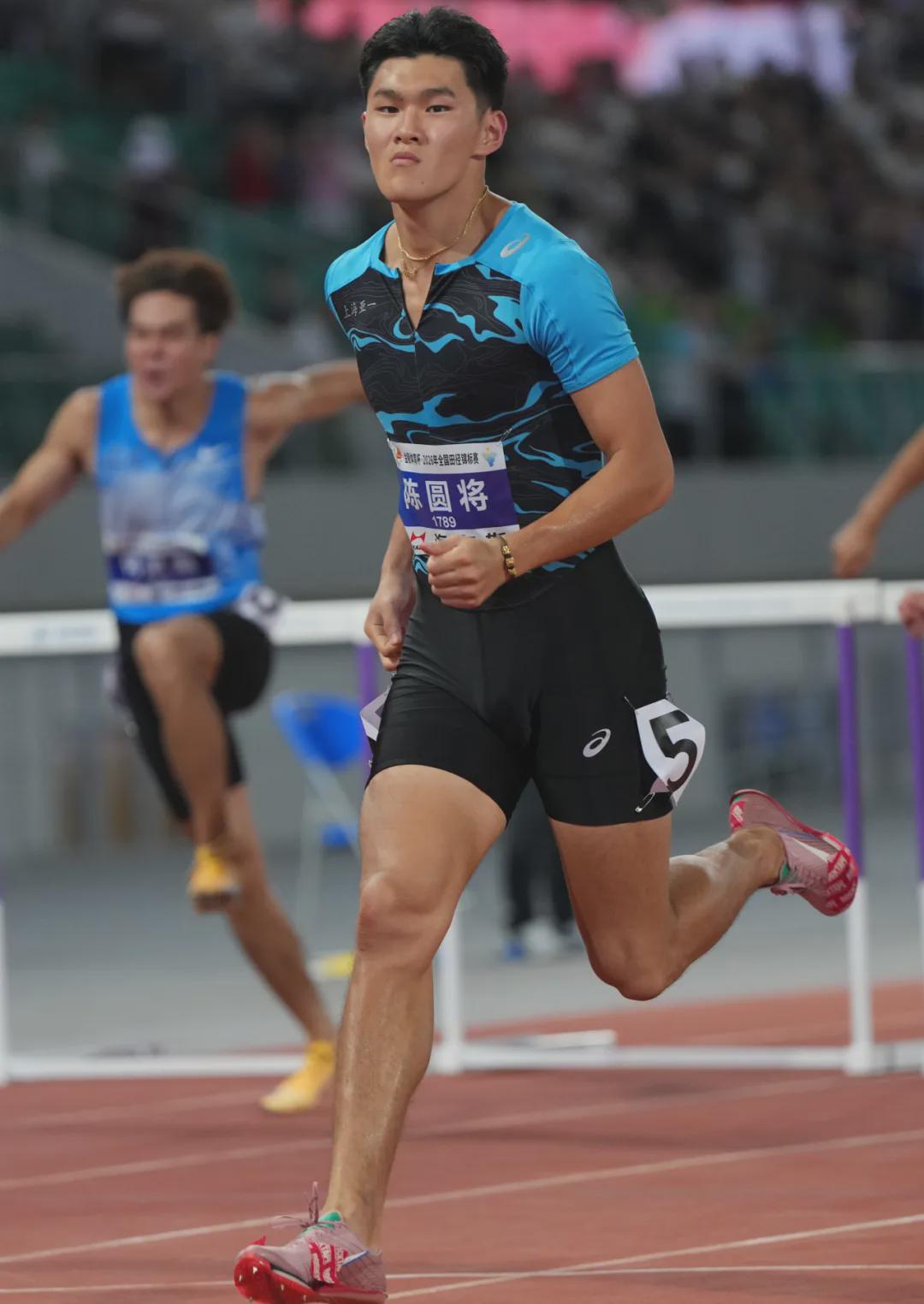 8月16日晚，在浙江衢州进行的2026年全国田径锦标赛男子110米栏决赛中，陈圆将以13秒13的成绩夺得冠军。