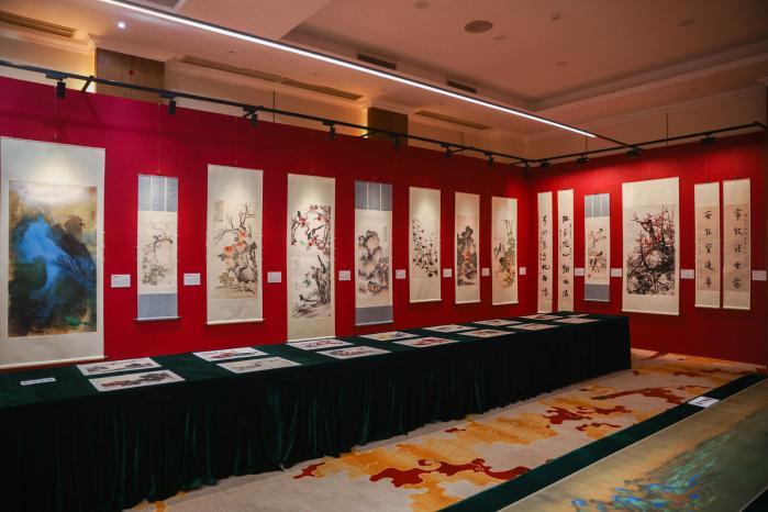 “华彩丹青·中国艺术绘画撷萃”展活动